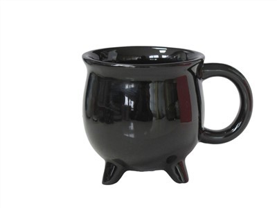 Varyete ki gen fòm Stoneware tas