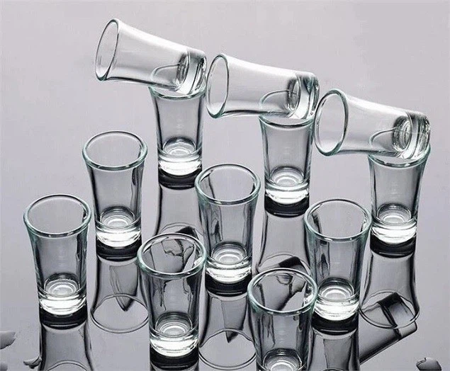 small-clear-shot-glass-mug50558161327 small-clear-shot-glass-mug50558161327